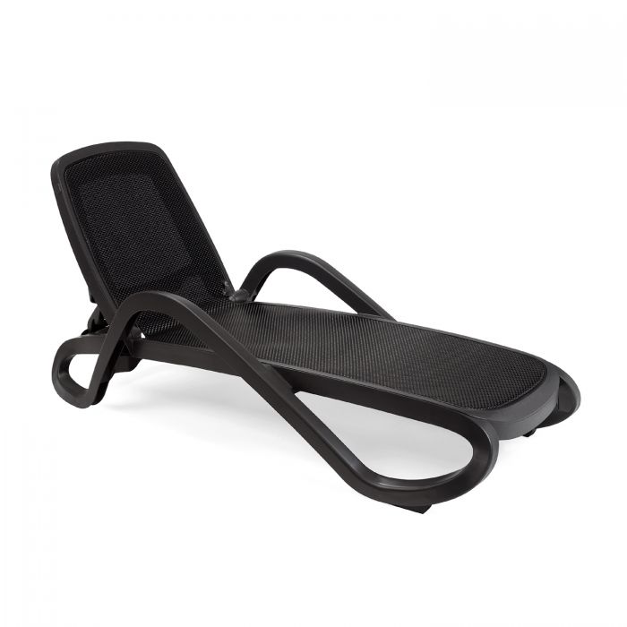 Sun loungers lie flat outlet