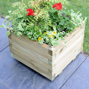 Elite Square Planter 