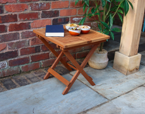 Royalcraft Hardwood Small Folding Garden Table