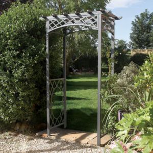 Wrenbury Metal Arch